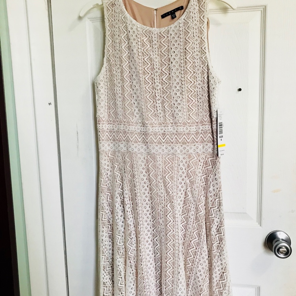 TIANA B Ivory Lace Dress Size 6 Style #849361 NWT - Picture 3 of 5